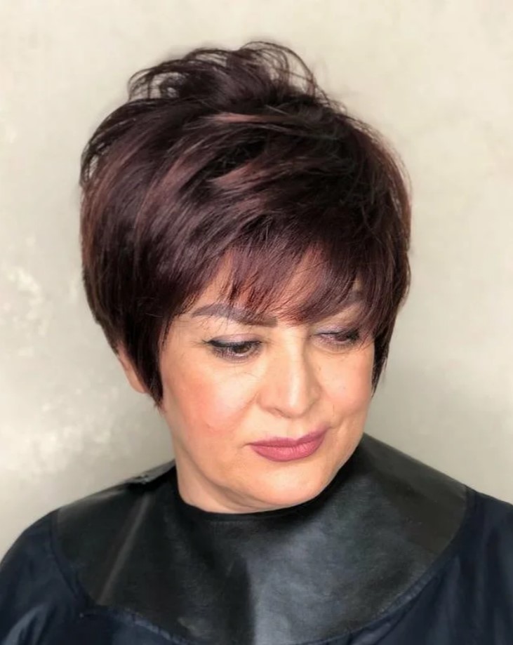 stylish haircuts for women over 50 years old | Magazine Haircuts for ...