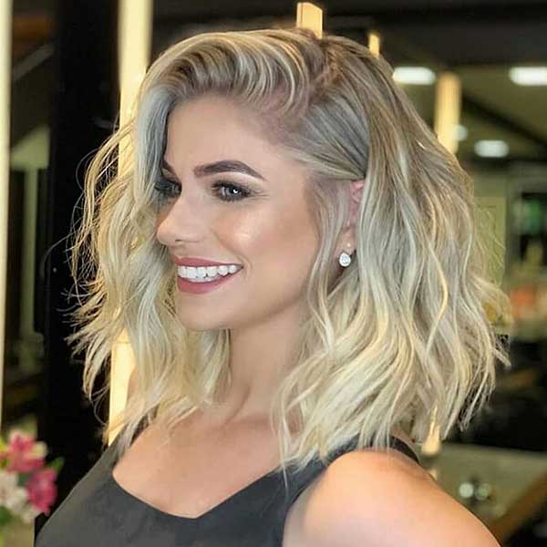 25 trendy haircut ideas with medium hair layers | Magazine Haircuts for ...