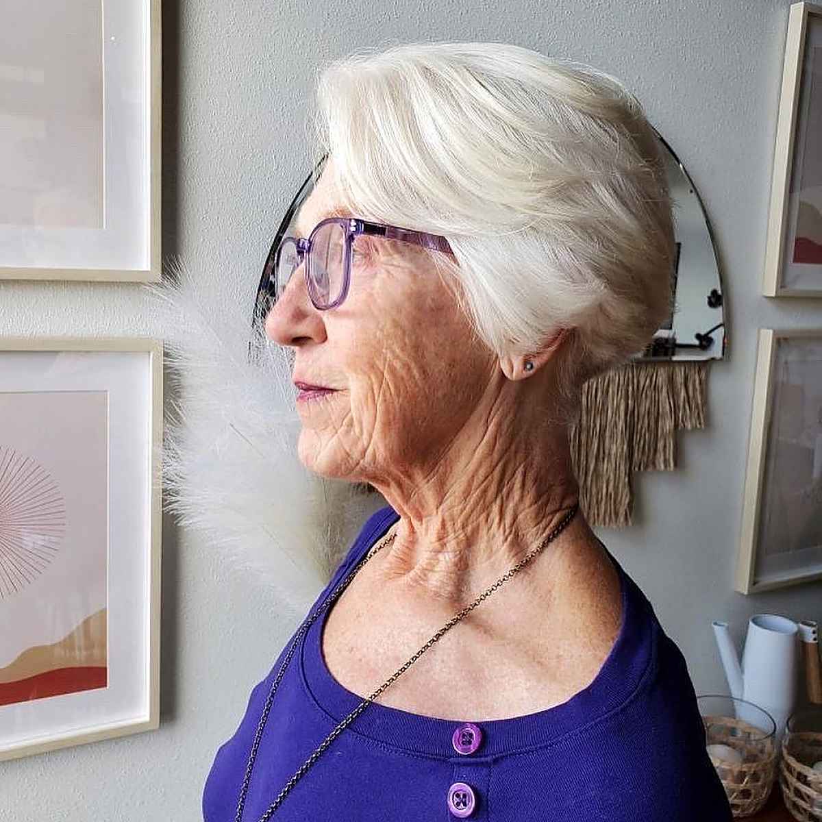 older short hairstyles for fine hair over 60
